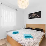 White 아파트